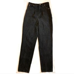 Black Wrangler Mom Jean